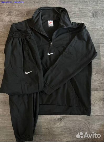 Спортивный костюм Nike