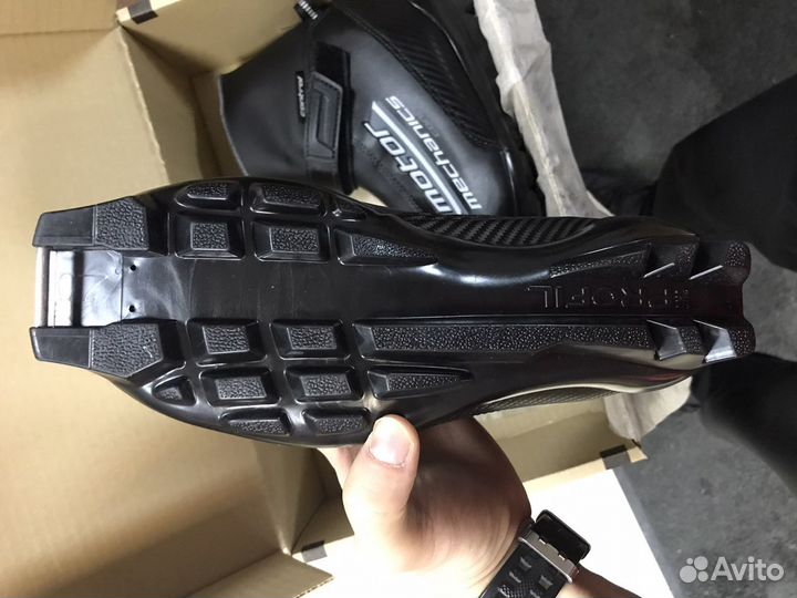 Лыжные ботинки Trek Mechanics Control размер 37,40