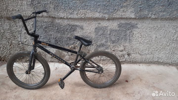 Трюковой велосипед bmx