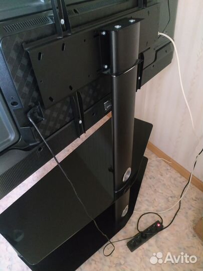 Стойка под теле-видео аппаратуру