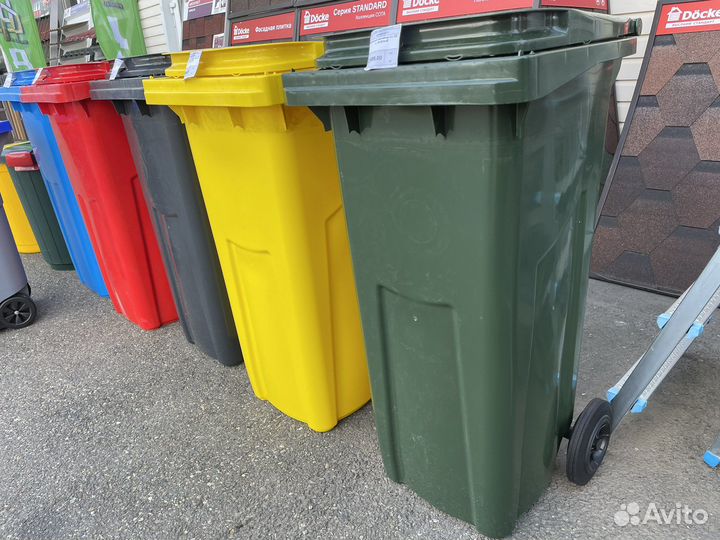Пластиковый мусорный бак контейнер