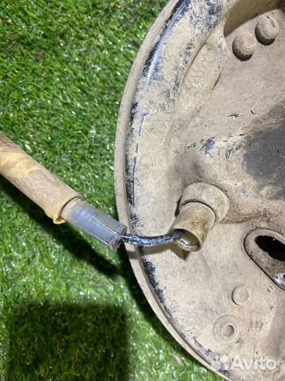 Трос стояночного тормоза задний левый Renault