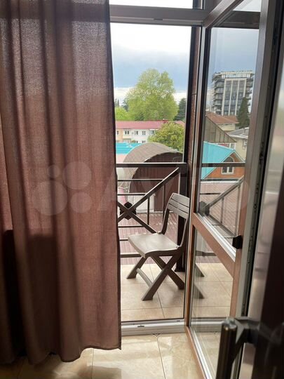 2-к. квартира, 54 м², 3/9 эт.