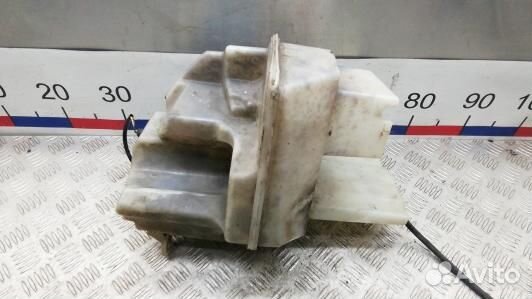 Бачок омывателя volvo XC90 1 (8NT17NL01)