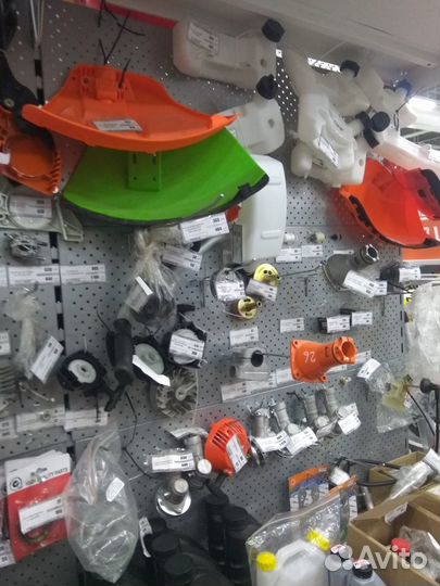 Запчасти для триммеров,газонокосилок,цепных пил