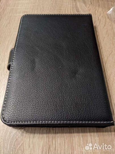 Чехол для планшета универсальный кожаный черный