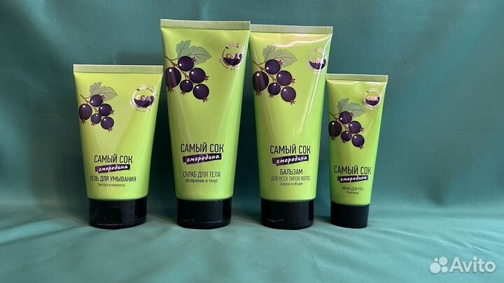 Набор косметики по уходу за телом и волосами