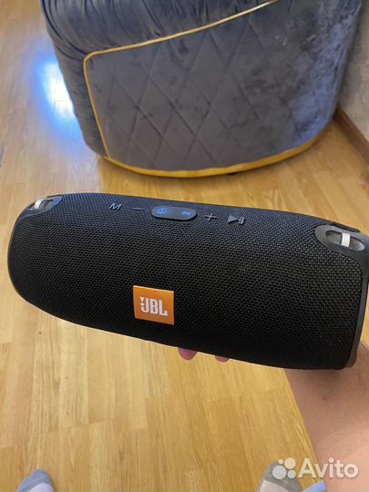 Блютуз колонка jbl