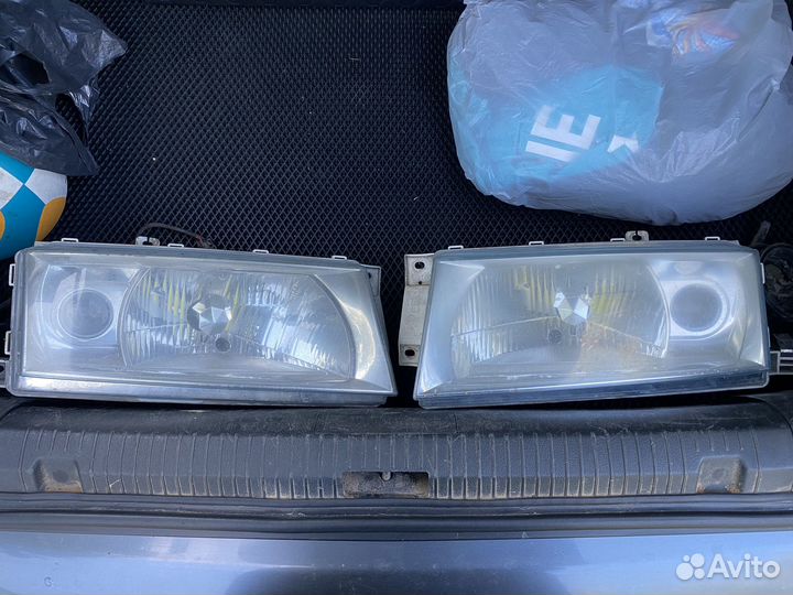 Комплект фар Skoda Octavia