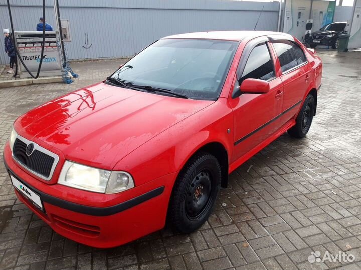 Skoda Octavia 1.6 МТ, 2006, 200 000 км