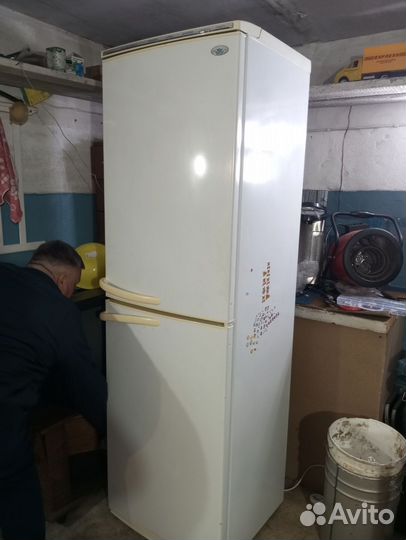 Холодильник бу