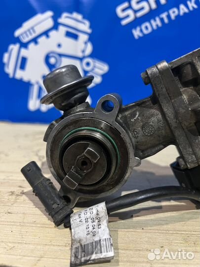 Топливный насос Mercedes C Clacc W204 271.860 2009