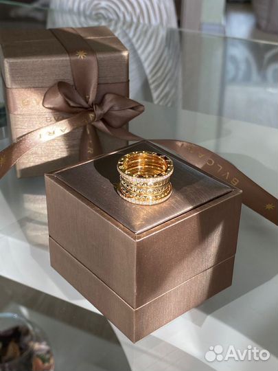Bvlgari кольцо