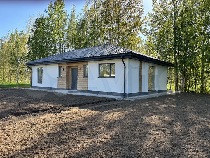 Коттедж 130 м² на участке 8,1 сот.