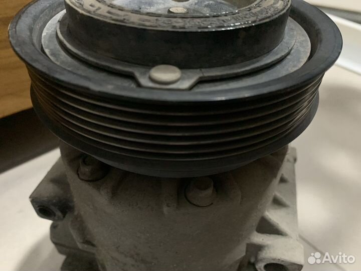 Компрессор кондиционера на запчасти kia sportage 3