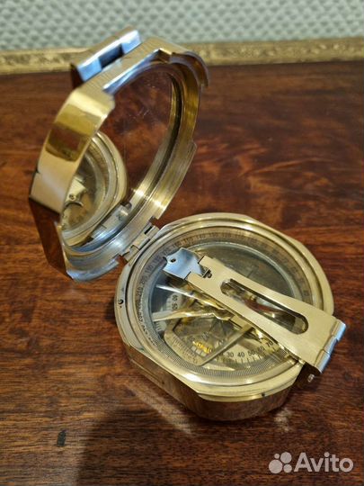 Компас брантон