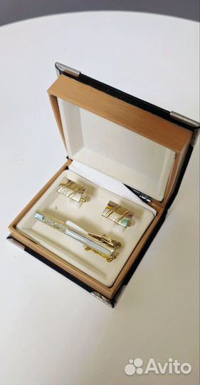 Запонки мужские и зажим на галстук