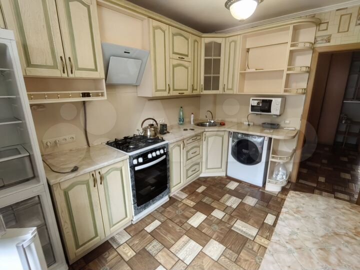 4-к. квартира, 77,1 м², 1/5 эт.