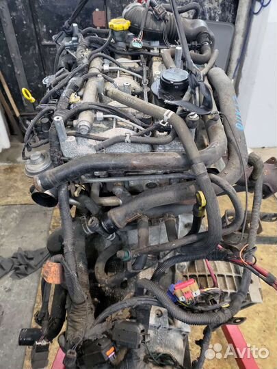 Двигатель 2.8л CRD с АКПП Додж караван Вояджер 4