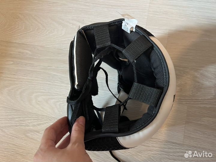 Шлем боксерский adidas hybrid 150