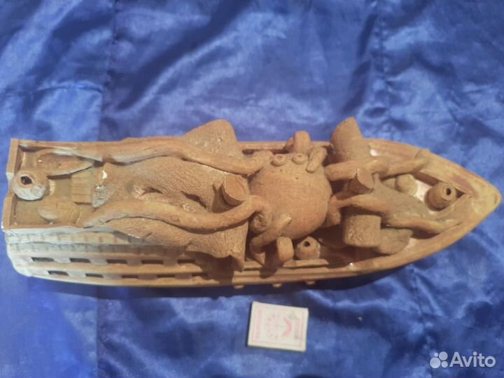 Корабль для аквариума