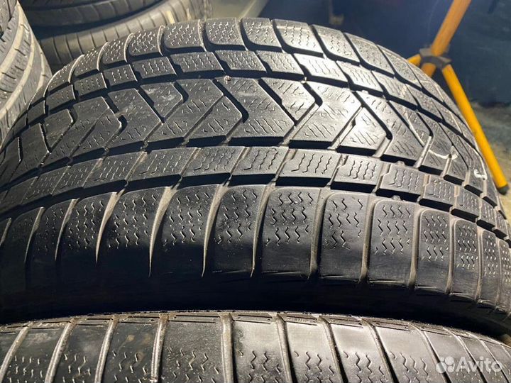 Pirelli Winter Sottozero 3 275/35 R19 96V