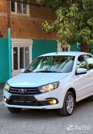 LADA Granta 1.6 МТ, 2021, 42 000 км
