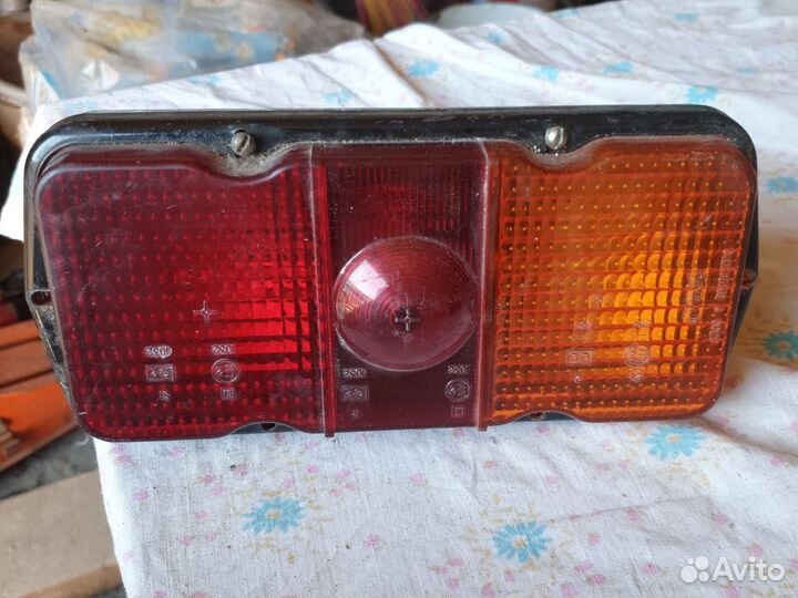 Задние фонари