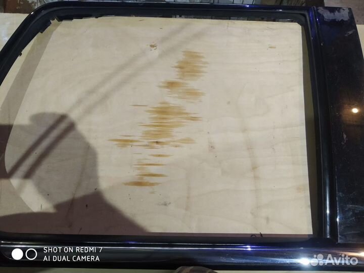 Молдинг стекла задней двери escalade и tahoe