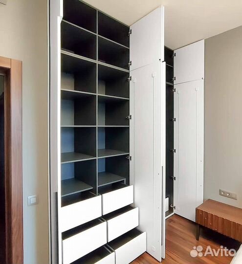 Шкаф купе угловой