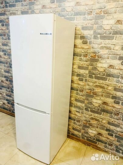 Холодильники с доставкой и гарантией