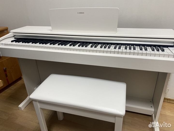 Цифровое пианино Yamaha YDP-145 WH
