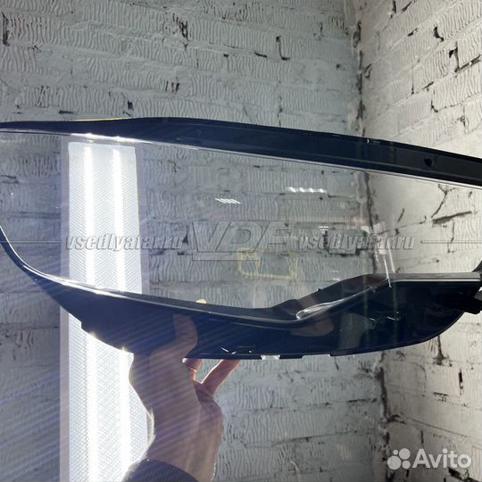 Уцененное стекло для фары Audi A3 (2012-2016) Прав