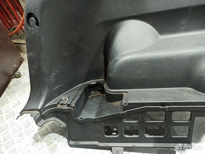 Обшивка багажника Actyon New\Korando C (10-14) зад L б\у (арт. 7742034001LBA)