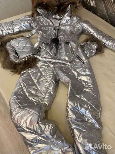 Горнолыжный комбинезон женский 44
