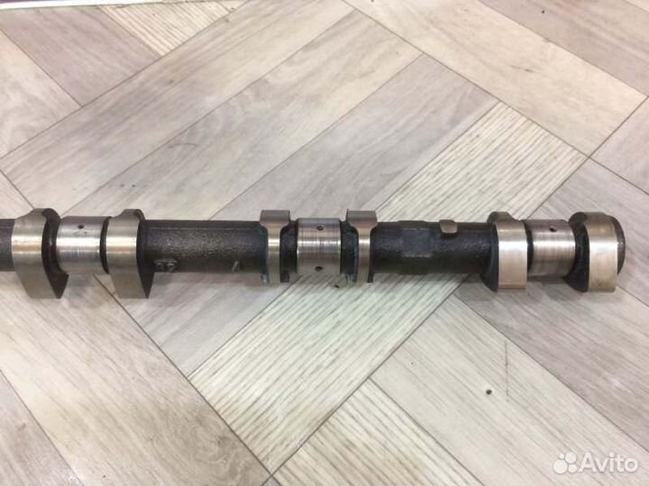 Распредвал выпускной правый Toyota Land Cruiser