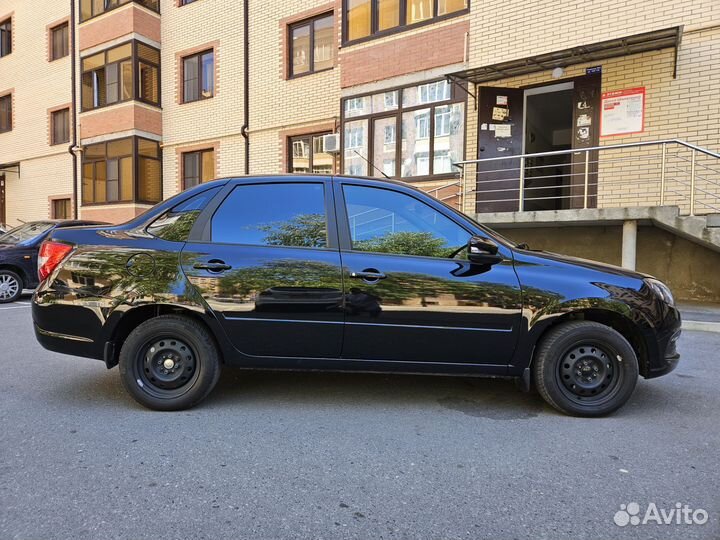 LADA Granta 1.6 МТ, 2023, 28 000 км