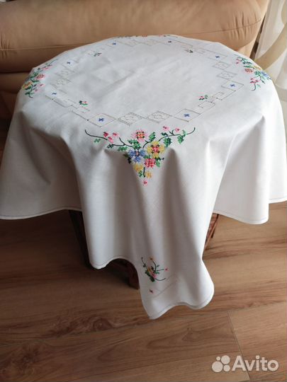 Скатерть вышивка немецкая роза Германия