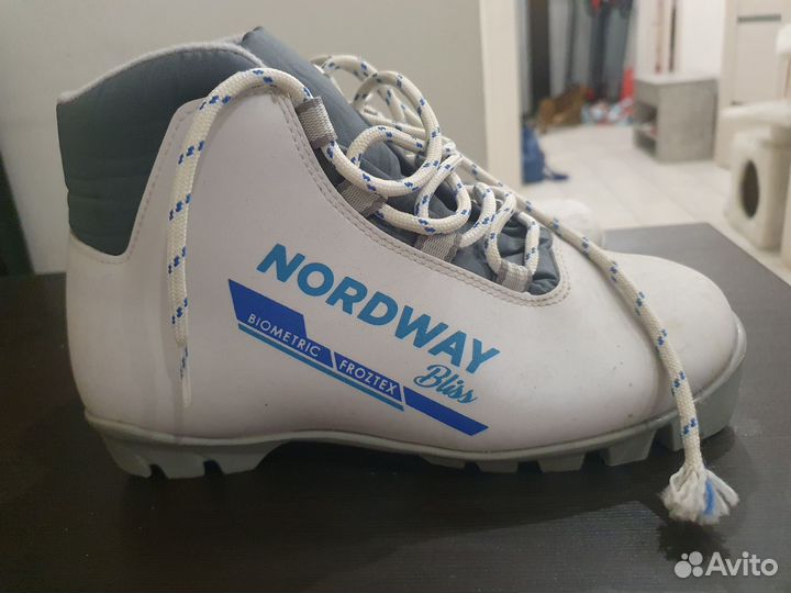 Ботинки лыжные NNN 36