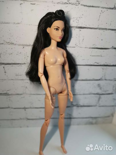 Кукла барби barbie made to move Молд Curvy