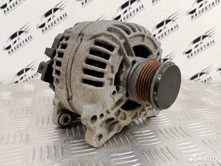Генератор Volkswagen Tiguan 5N cbab 2009