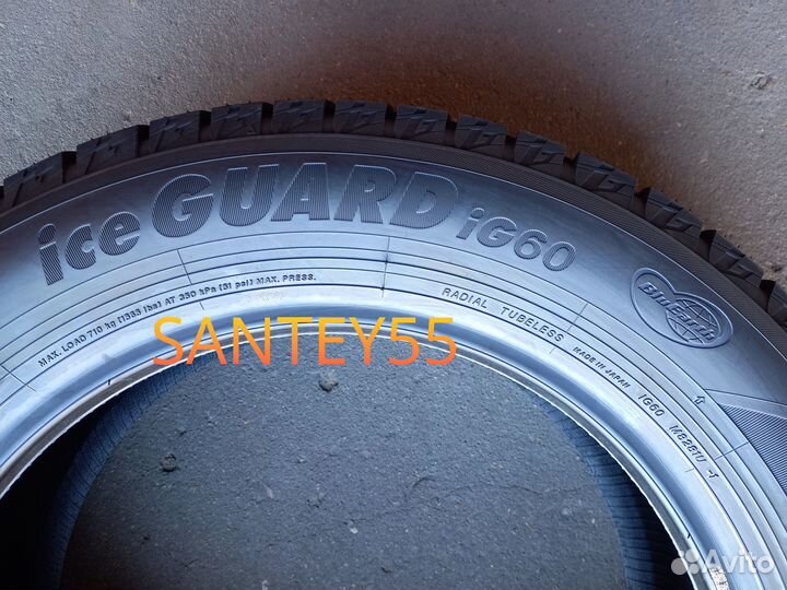 Yokohama Ice Guard IG60 215/60 R17 96Q