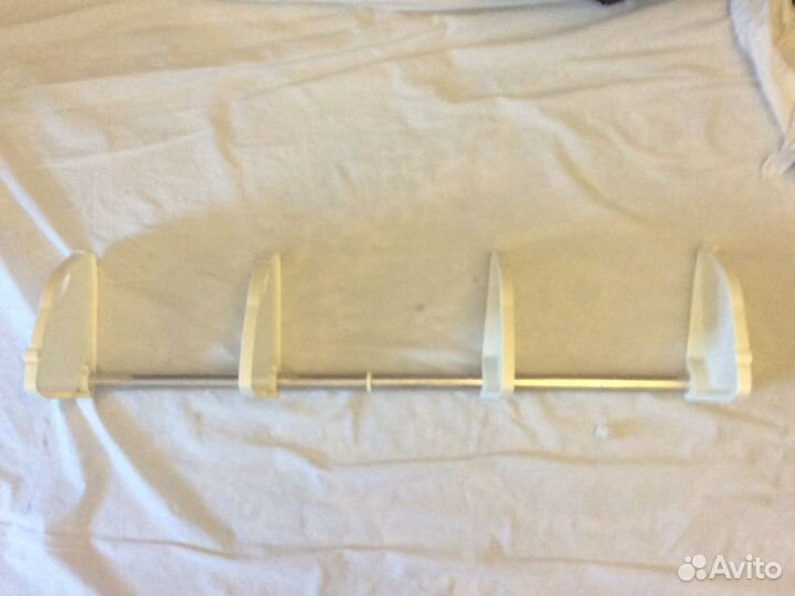 Угловая полка для ванной