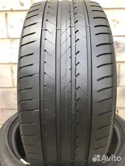 Goodyear EfficientGrip 215/40 R17