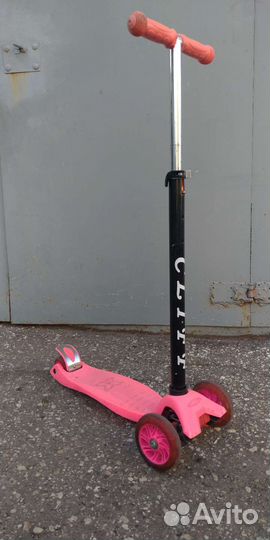 Самокат детский трехколесный