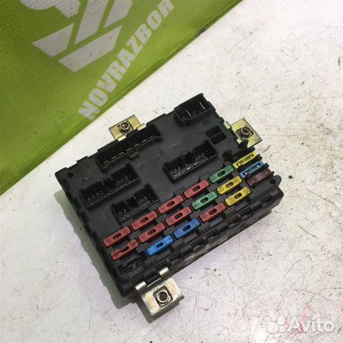 Блок предохранителей Фиат Пунто 176