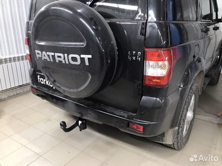 Фаркоп на Uaz Patriot