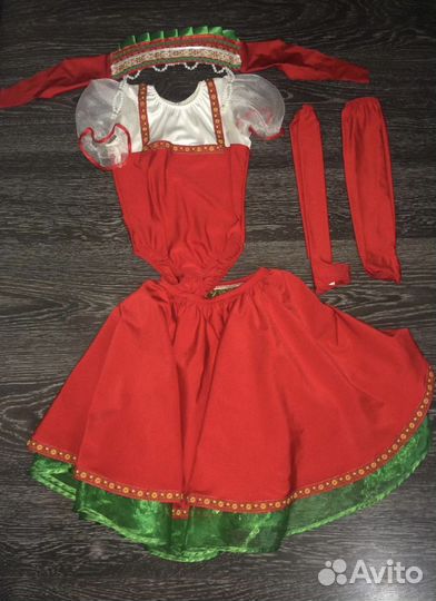 Показательный костюм для танцев