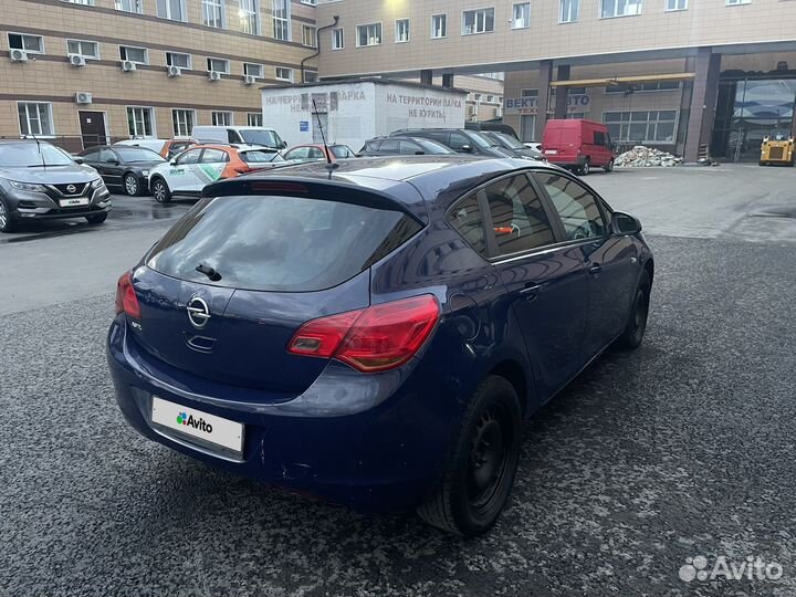 Opel Astra 1.6 AT, 2011, 91 000 км