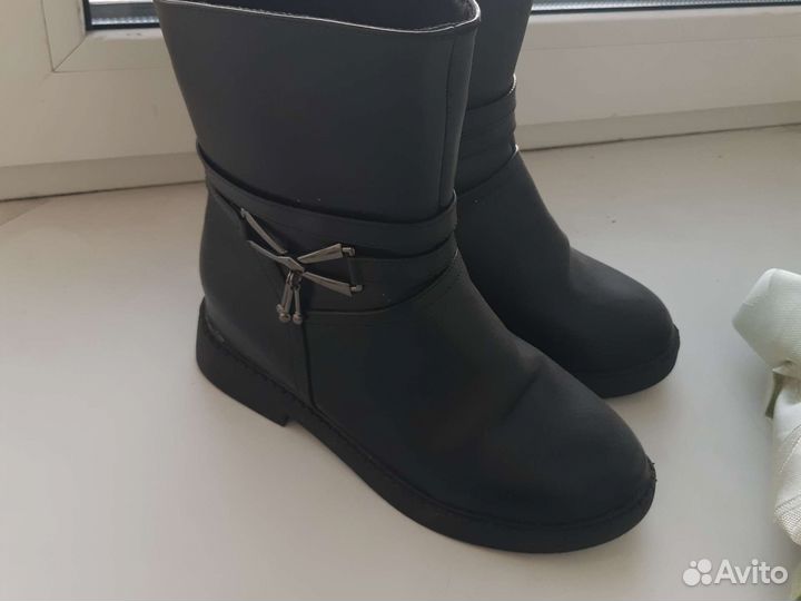 Ботинки женские